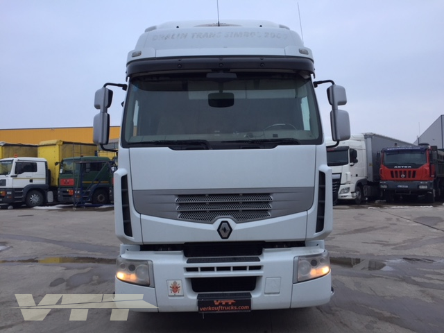 ID 230 Renault Premium 450