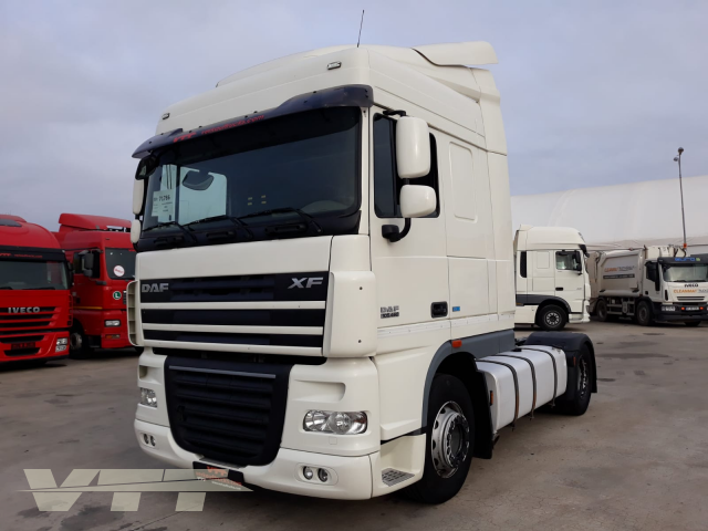 ID 365 DAF XF 105.460