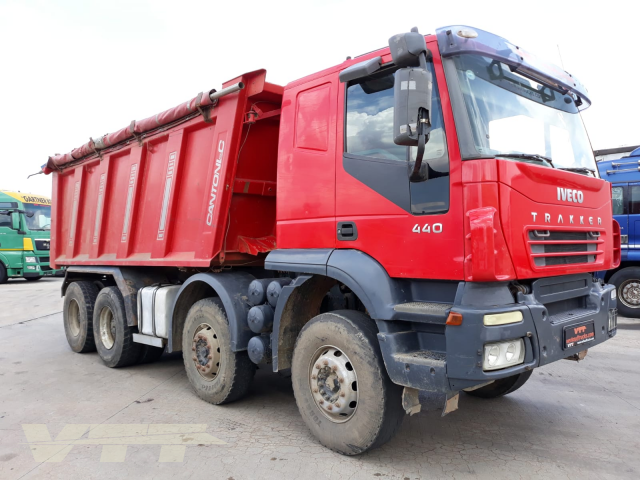 ID 624 Iveco Trakker