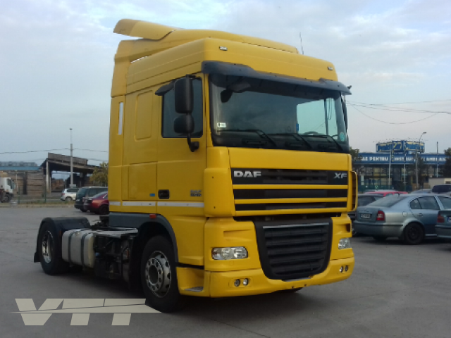 ID 734 DAF XF 105.460