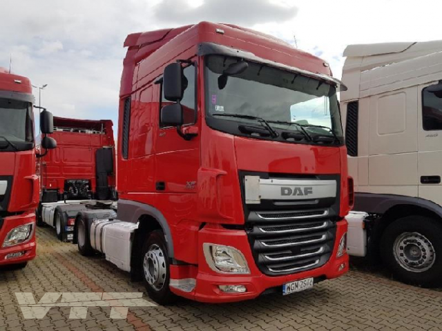 ID 762 DAF XF 105.460