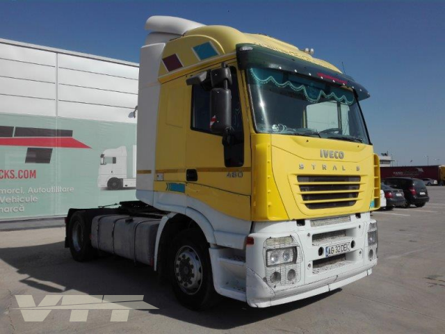 ID 779 Iveco STRALIS AS440S48T/P