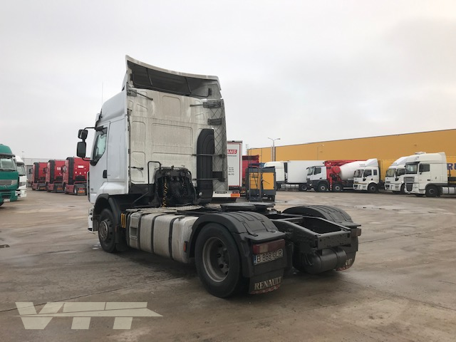 ID 788 Renault Premium 460