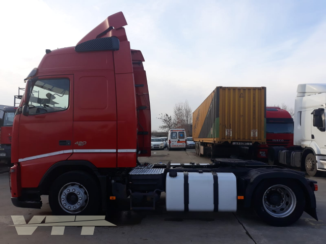 ID 791 Volvo FH 42