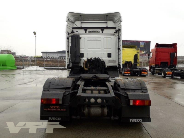 ID 814 Iveco Stralis AT440S43