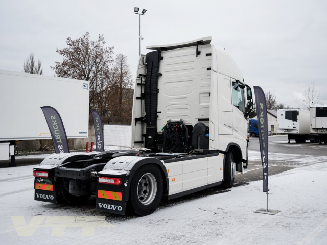 ID 817 Volvo FH13 540