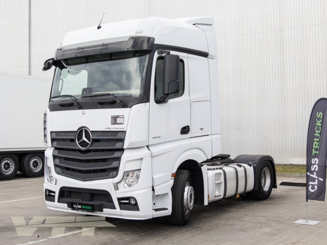 ID 821 Mercedes Actros