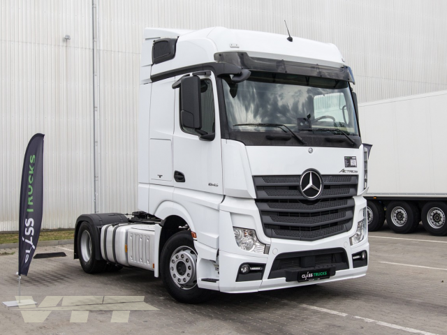 ID 821 Mercedes Actros