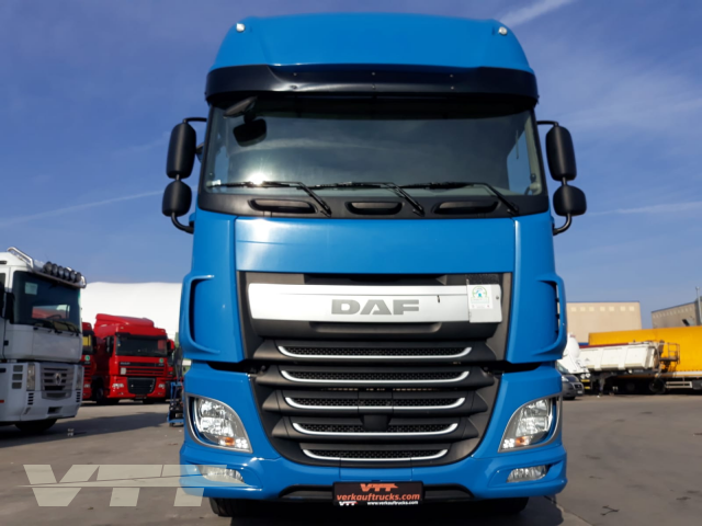 ID 904 DAF XF 460FT