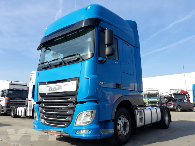 ID 904 DAF XF 460FT