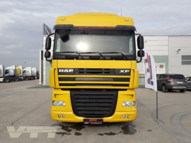 ID 907 DAF XF 105.460