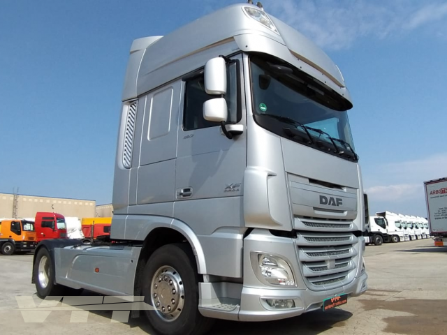 ID 917 DAF XF 105.460