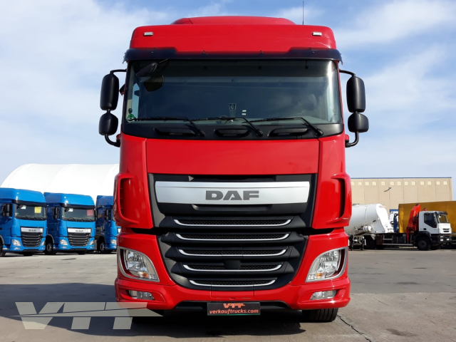 ID 932 DAF XF 460FT