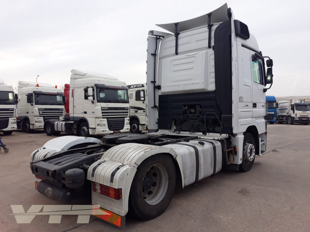 ID 934 Mercedes Actros