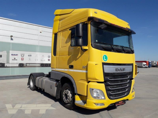 ID 946 DAF XF 460FT