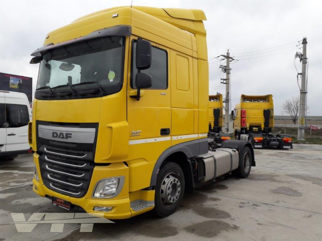 ID 949 DAF XF 460FT