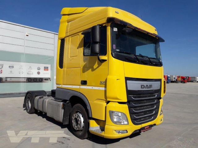 ID 951 DAF XF 460FT