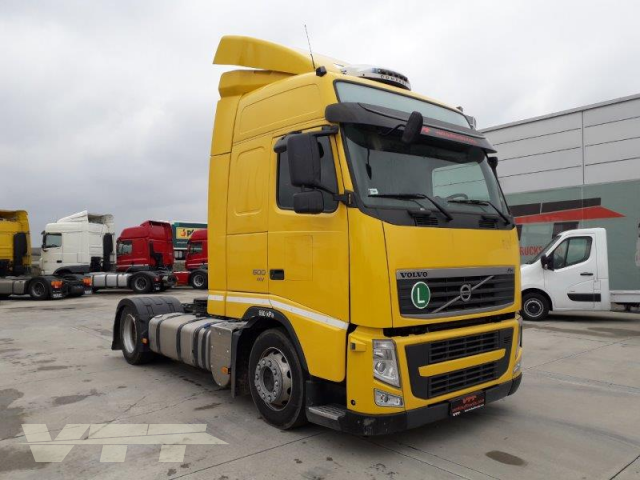 ID 952 Volvo FH 500