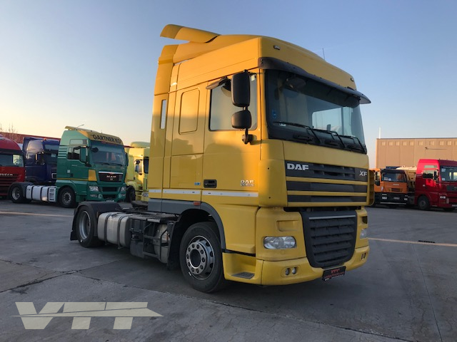 ID 957 DAF XF 105.460