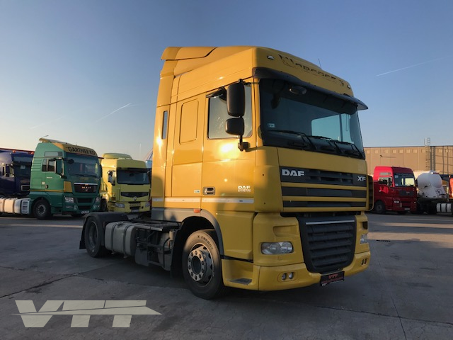 ID 958 DAF XF 105.460