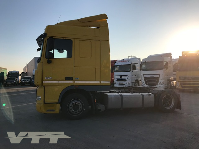 ID 958 DAF XF 105.460