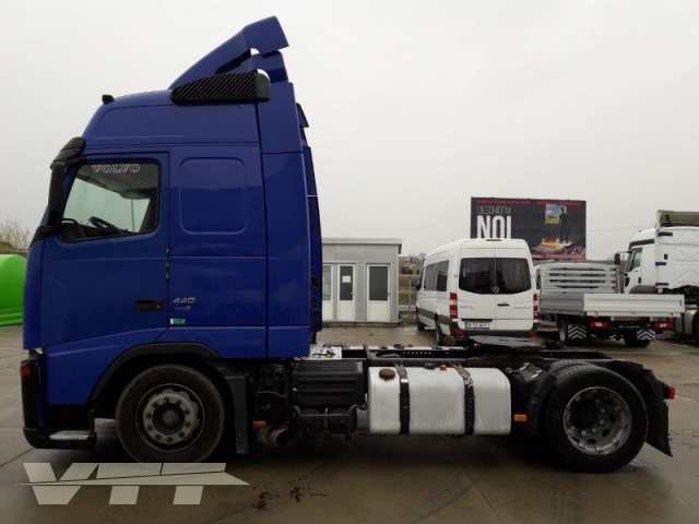 ID 959 Volvo FH 42