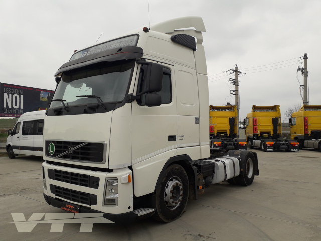 ID 960 Volvo FH 42