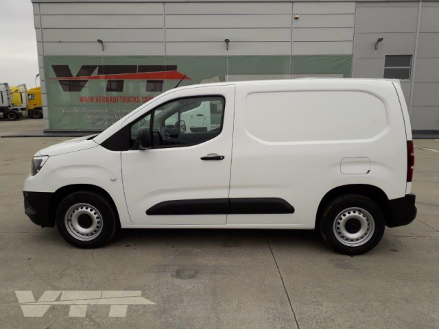 ID 974 Opel Combo Van