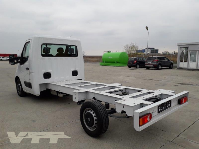 ID 975 Opel Movano