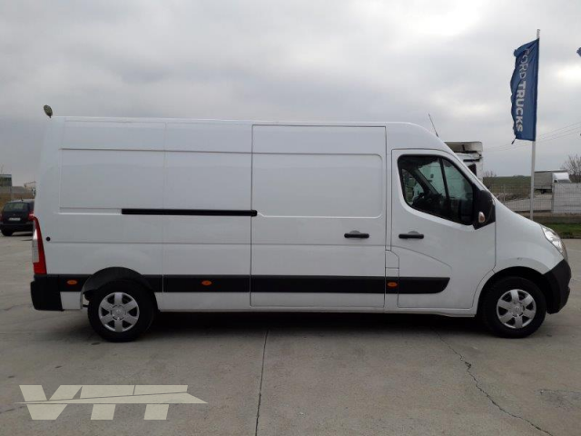 ID 976 Opel Movano